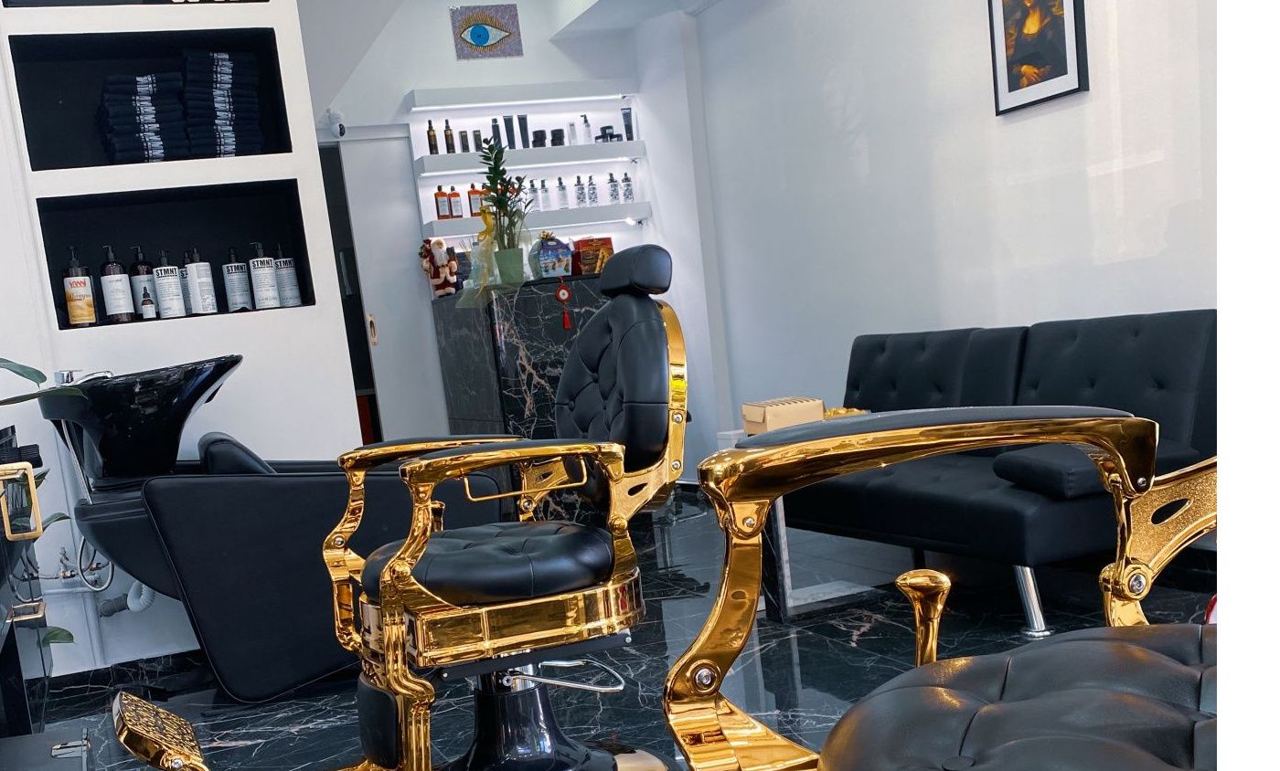 Monalisa Barbershop